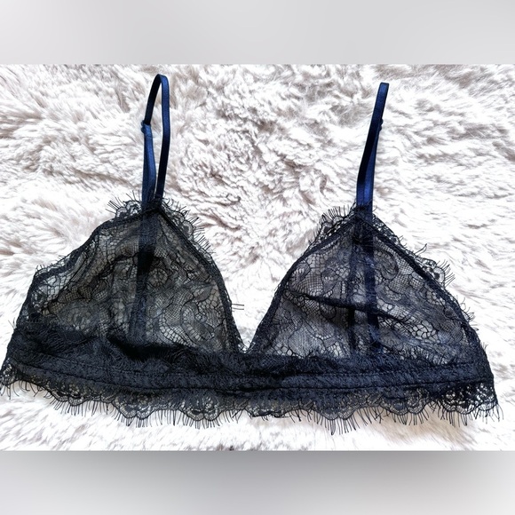 Free People - Bedroom Eyes Black Lace Bralette - eyelash lace bra - Picture 4 of 6
